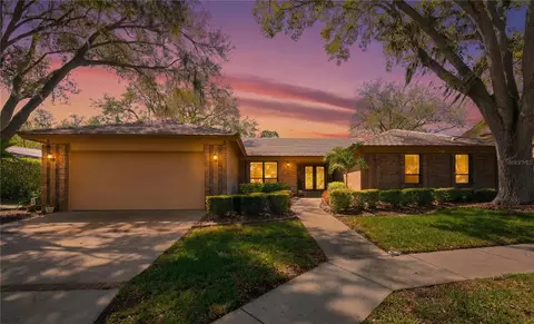 3472 Shoreline Cir, Palm Harbor, FL 34684