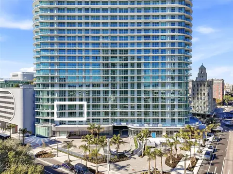 400 Central Ave #303, Saint Petersburg, FL 33701