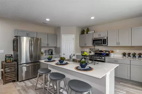 Kitchen - 15224 Maude Landing Loop, Wimauma, FL 33598 photo 1 of 3
