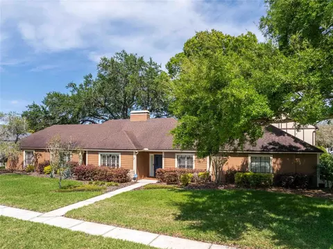 601 Colebrook Ct, Lutz, FL 33548