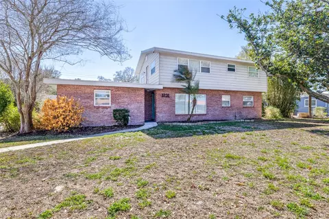 1231 Greenview Dr, Lakeland, FL 33805