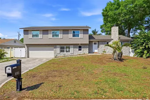 8580 139th Ln, Seminole, FL 33776