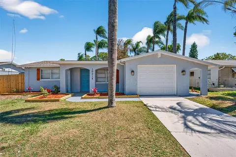 10018 Kingswood Ln, Port Richey, FL 34668