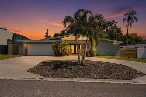 1837 Carlton Dr, Clearwater, FL 33759