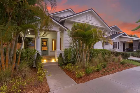 2115 W Watrous Ave, Tampa, FL 33606