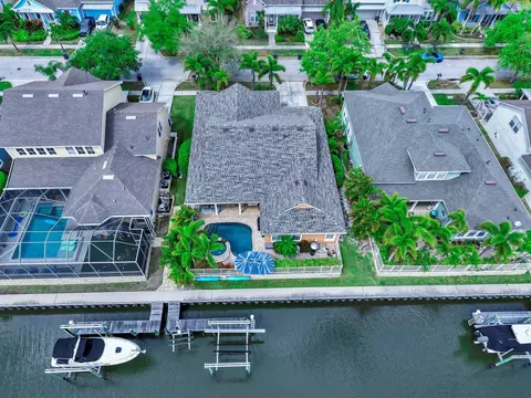 5715 Sea Trout Pl, Apollo Beach, FL 33572