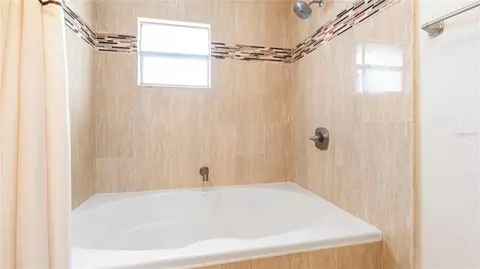 Bath - 903 Cara Dr #903, Largo, FL 33771 photo 5 of 5
