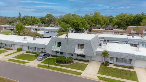 View/Area - 903 Cara Dr #903, Largo, FL 33771 photo 1 of 4