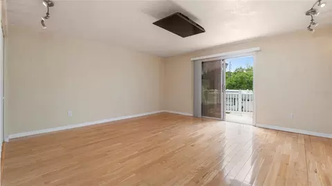 Living - 903 Cara Dr #903, Largo, FL 33771 photo 7 of 8