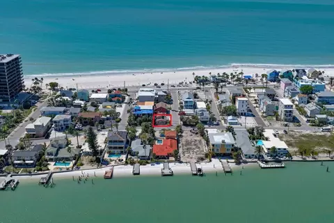 145 79th Ave, Treasure Island, FL 33706