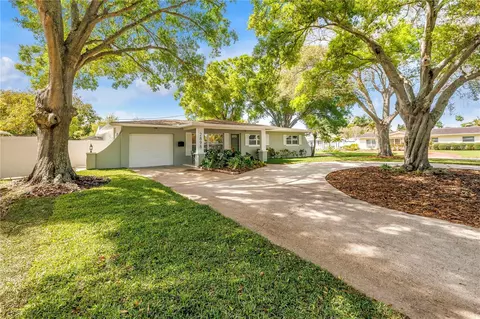 2898 56th Ln N, Saint Petersburg, FL 33710