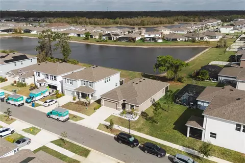 View/Area - 13166 Brookside Moss Dr, Riverview, FL 33579 photo 7 of 10