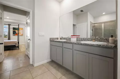 Entry Way - 13166 Brookside Moss Dr, Riverview, FL 33579 photo 4 of 5