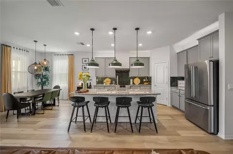 Kitchen - 13166 Brookside Moss Dr, Riverview, FL 33579 photo 6 of 7