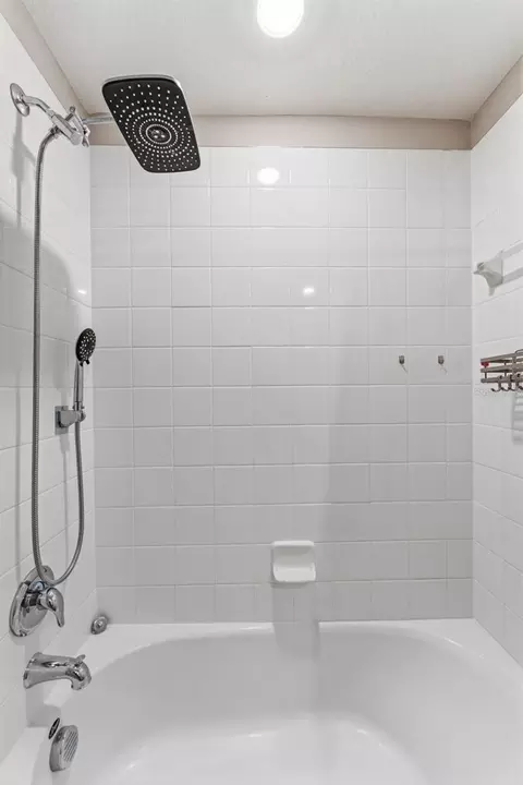Bath - 343 Argyll Dr, Spring Hill, FL 34609 photo 5 of 5