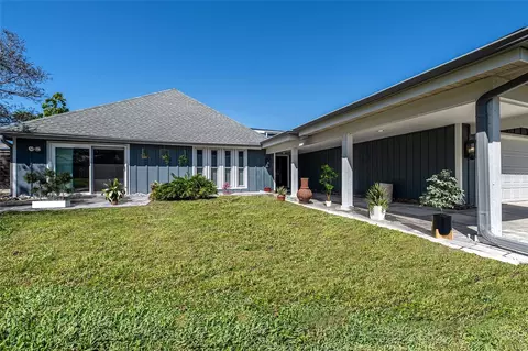 2334 Burnley Ct, Dunedin, FL 34698