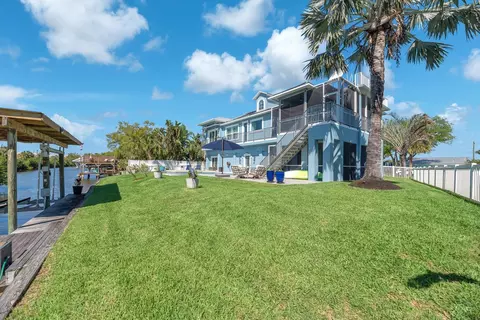 Exterior - 9425 Oak St, Riverview, FL 33578 photo 18 of 26