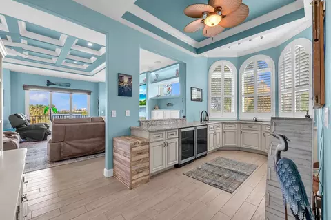 Kitchen - 9425 Oak St, Riverview, FL 33578 photo 2 of 7