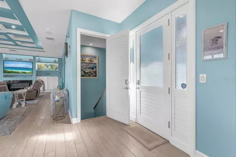Entry Way - 9425 Oak St, Riverview, FL 33578 photo 1 of 7