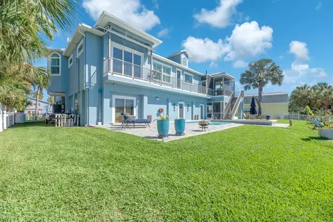 Exterior - 9425 Oak St, Riverview, FL 33578 photo 9 of 26