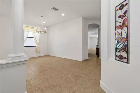 Entry Way - 1214 Florablu Dr, Seffner, FL 33584 photo 2 of 5