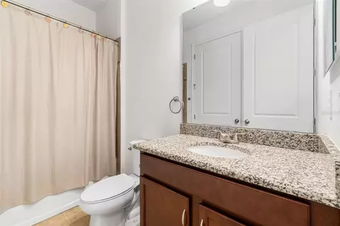 Bath - 1214 Florablu Dr, Seffner, FL 33584 photo 7 of 9