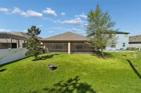 Exterior - 1214 Florablu Dr, Seffner, FL 33584 photo 9 of 16