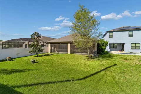 Exterior - 1214 Florablu Dr, Seffner, FL 33584 photo 10 of 16