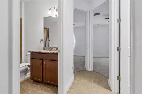 Entry Way - 1214 Florablu Dr, Seffner, FL 33584 photo 5 of 5