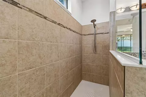 Bath - 1214 Florablu Dr, Seffner, FL 33584 photo 3 of 9