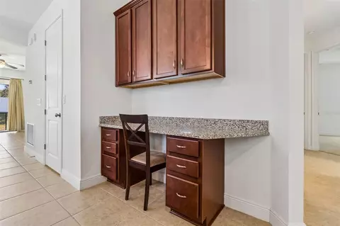 Entry Way - 1214 Florablu Dr, Seffner, FL 33584 photo 4 of 5