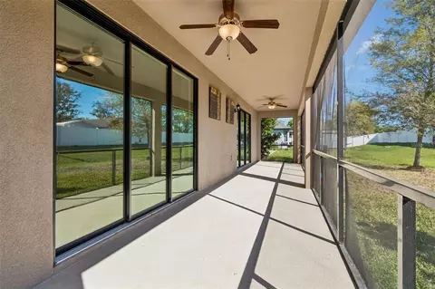 Exterior - 1214 Florablu Dr, Seffner, FL 33584 photo 5 of 16