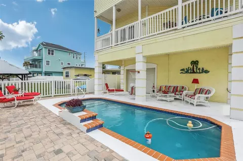 Exterior - 6441 Clark St, Hudson, FL 34667 photo 8 of 10