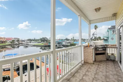 Exterior - 6441 Clark St, Hudson, FL 34667 photo 4 of 10