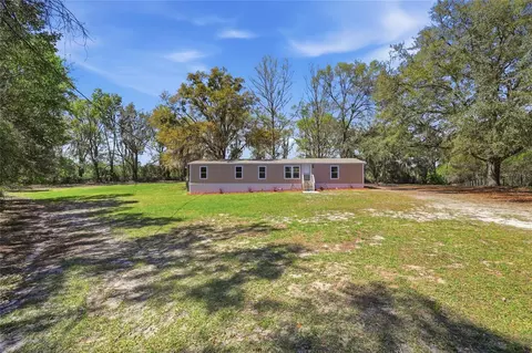 9015 SW 135th Pl, Archer, FL 32618
