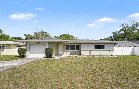 2139 Poinciana Dr, Clearwater, FL 33760