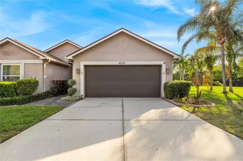 4229 Barret Ave, Plant City, FL 33566