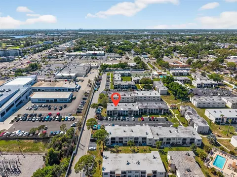 7701 Starkey Rd #602, Seminole, FL 33777