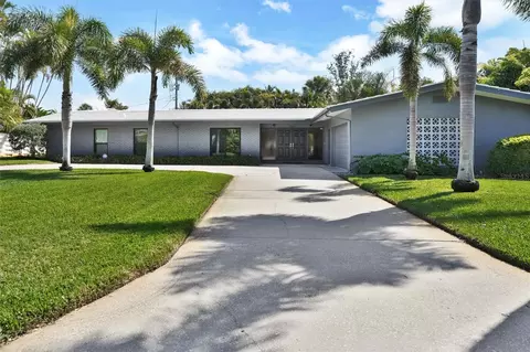 4160 39th St S, Saint Petersburg, FL 33711