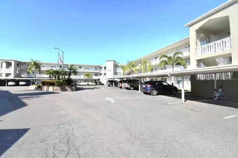 952 Virginia St #107, Dunedin, FL 34698
