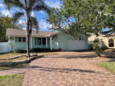 1924 62nd Ave NE, Saint Petersburg, FL 33702