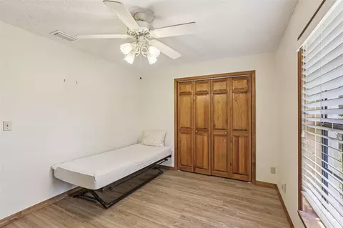 Bedroom - 7004 Dusty Rd, Riverview, FL 33569 photo 2 of 3
