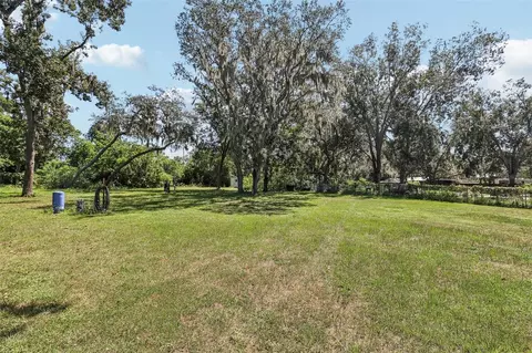 Exterior - 7004 Dusty Rd, Riverview, FL 33569 photo 11 of 13