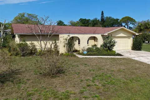 1354 Buckingham Dr, Clearwater, FL 33756