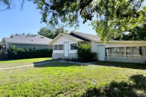 8809 Dyer Rd, Riverview, FL 33578