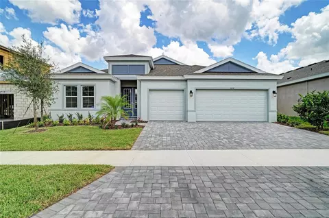 5237 Wolf Creek Dr, Apollo Beach, FL 33572