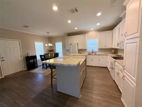 34572 Gardenia Dr N, Pinellas Park, FL 33781 photo 13