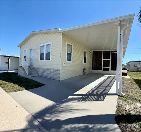 34572 Gardenia Dr N, Pinellas Park, FL 33781