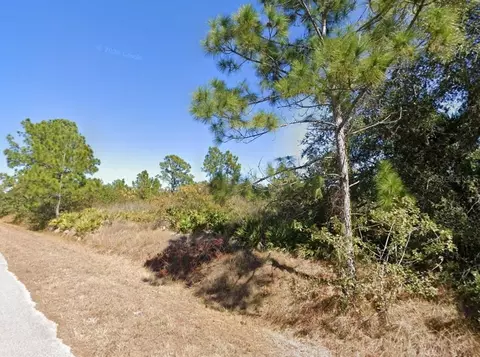 900 Hibiscus Ave, Lehigh Acres, FL 33972