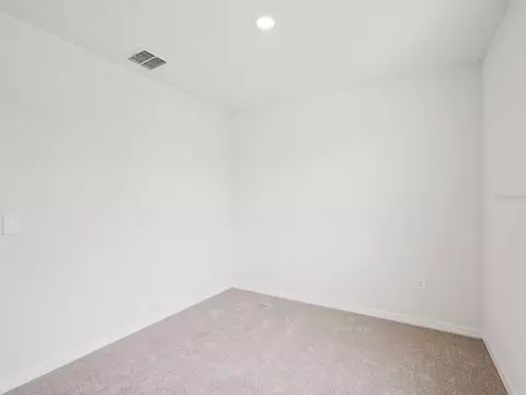 Bedroom - 7705 Satterfield Ter, Parrish, FL 34219 photo 2 of 7